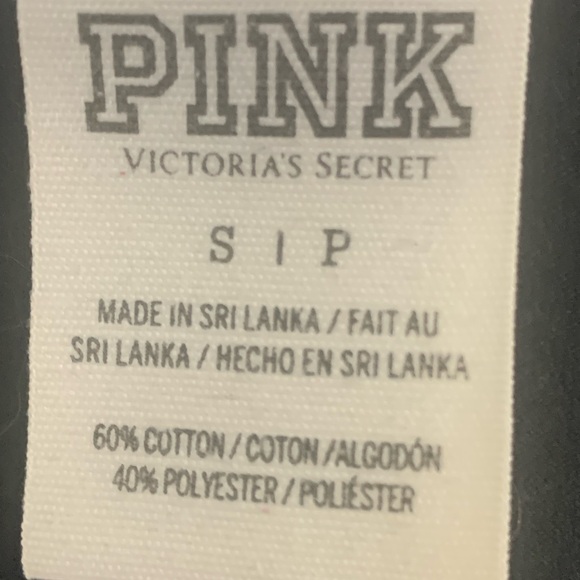 VS PINK V-neck tshirt - Picture 4 of 4